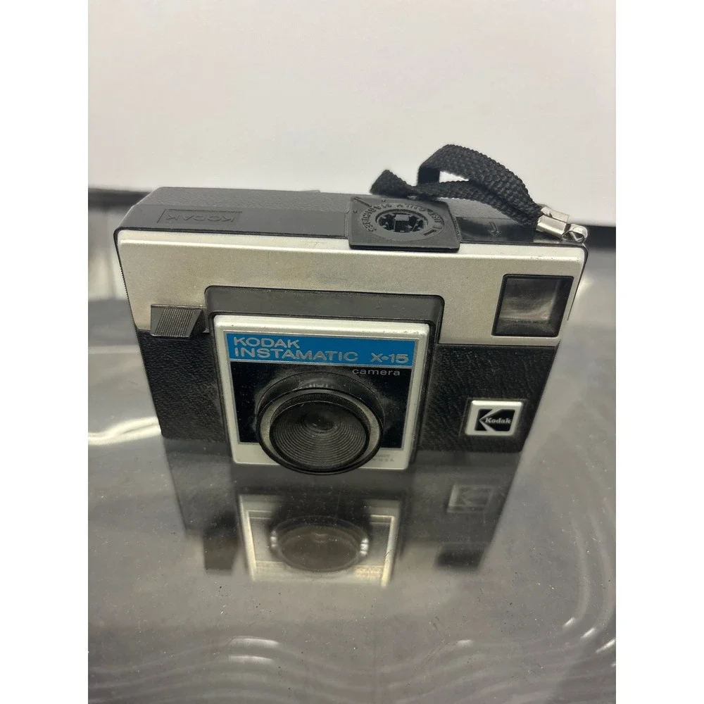 Kodak Instamatic X 15 Camera Black Silver Retro Vintage Film Camera untested